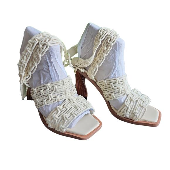 Sam Edelman Harleigh Heels - Picture 9 of 12